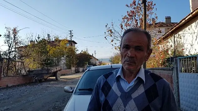 Çiftçiyi 'Drone ile gözetleniyorsun' diyerek dolandırdılar