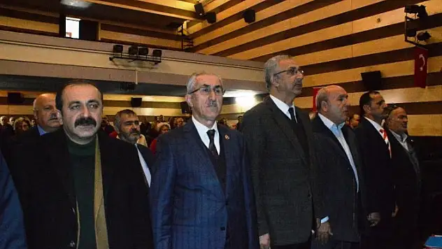 Tekin &quotSivil toplum kuruluşları demokrasinin vazgeçilmezleridir&quot