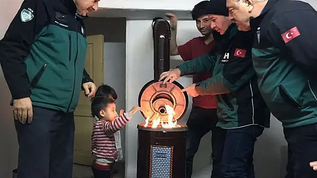 Kastamonu'da 60 aileye soba!