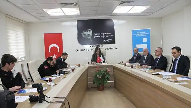 Kastamonu'da en çok garson, makineci ve kasiyer aranıyor