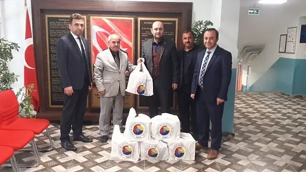 KATSO'dan 800 öğrenciye bot yardımı