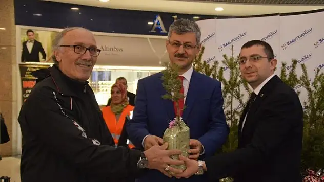 Kastamonu'da 4 bin adet fidan dağıtımı gerçekleştirildi