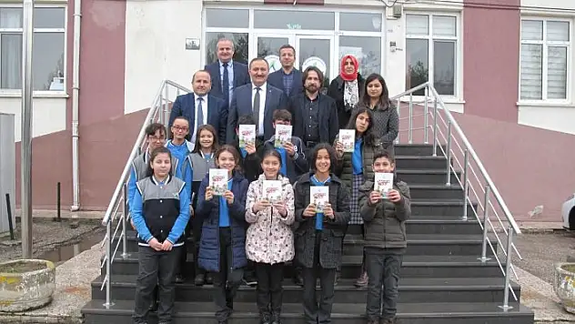 Kastamonu'da öğrencilere 'Sağlığım İçin Ajandası' dağıtıldı