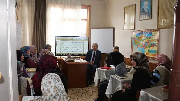 Kaymakam Pişkin, Kur'an kurslarını inceledi