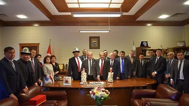 Taşköprü ile Talas 'kardeş şehir' oldu