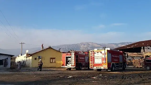 Tuğla fabrikasında işçilerin kaldığı evde yangın tehlikesi