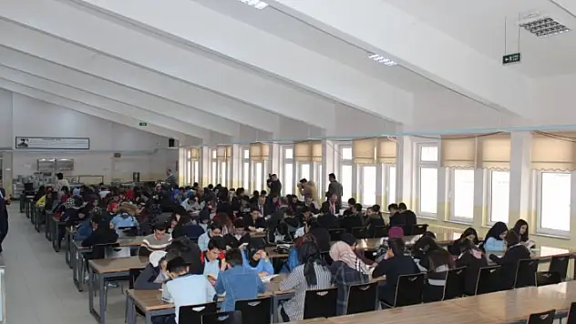 'Kütüphanesiz okul, kitapsız öğrenci kalmasın' kampanyası