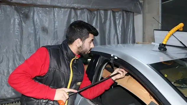 Kastamonu'da kaportacıların bitmeyen 'dolu' mesaisi