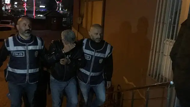 Kiraladıkları araçla il il, market market gezip soygun yaptılar