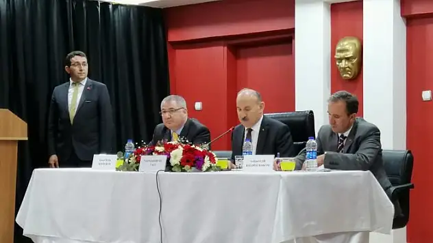 Vali Karadeniz Hanönü'de halk toplantısına katıldı