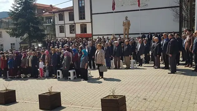 Azdavay Belediye Başkanı Civelek göreve başladı