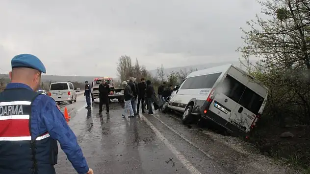 Müsabakadan dönen sporcular kaza yaptı: 15 yaralı!