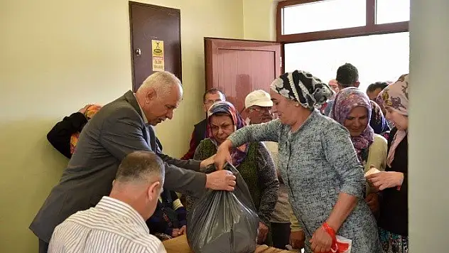 Ramazan Kolileri, dar gelirli ailelere ulaştırılıyor