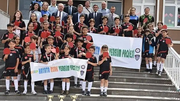 Emniyetten "Hayata Renk Verelim Projesi" kapsamında etkinlikler düzenlendi