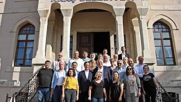 Sarıyer Belediye Başkanı Araç Belediyesini ziyaret etti