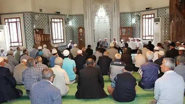 Tosya'da 15 Temmuz Şehitleri için mevlit okundu