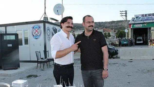 Bayram göçüne çıkan sürücülere pilav ikramı