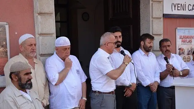 Hacı adayları dualarla uğurlandı