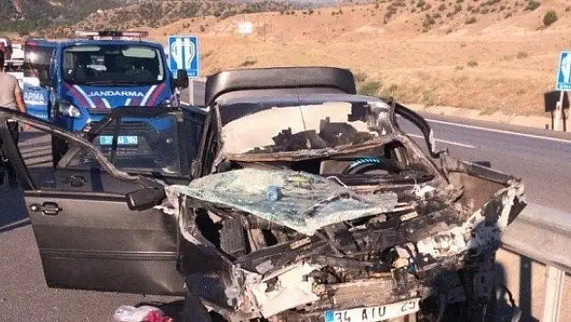 Kastamomonu'da bayram tatili yolunda kaza: 2'si ağır 6 yaralı