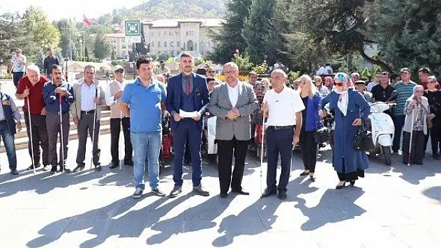 &quotEngelliler ivedilikle bu yıl atama istiyor&quot