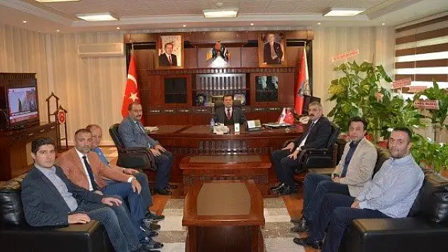 AK Parti İl Yönetimi ve ekibinden Denizci'ye ziyaret