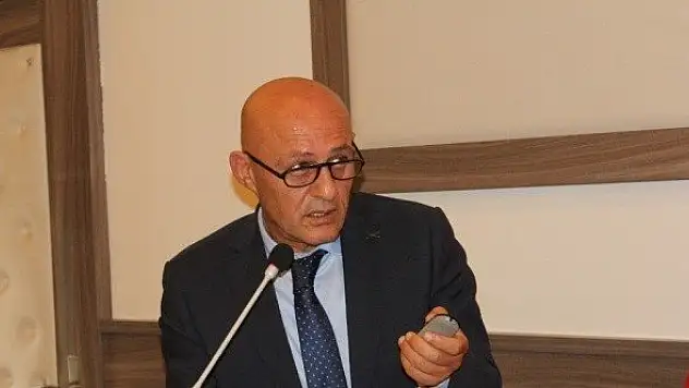 Akeramik Neolitik Döneme ait eserlerin bulunduğu Kahin Tepesine baraj engeli