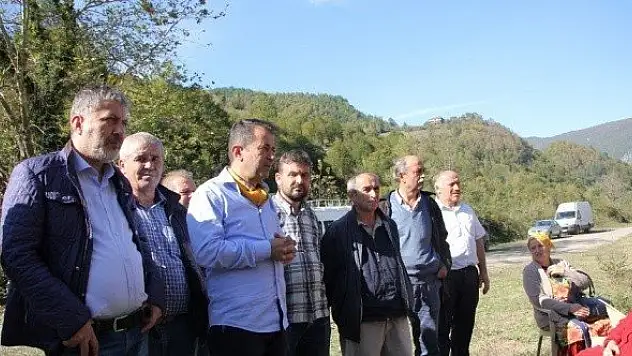 Cide'de bölge halkı, 2009 yılından beri Loç Vadisine yapılacak HES'e karşı direniyor