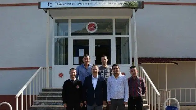 İnebolu Belediye Başkanı Özay öğrencilerin sorunlarını dinledi