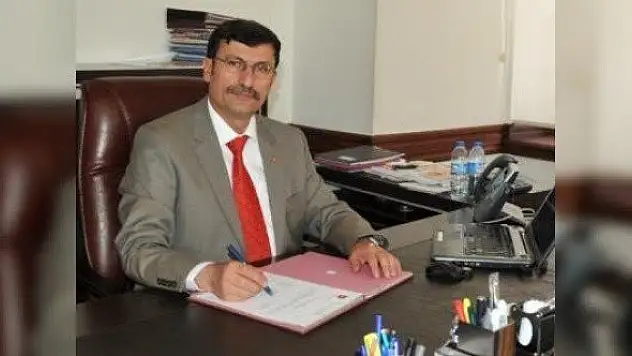 Öldürülen üniversite eski genel sekreterin oğlu imza kampanyası başlattı