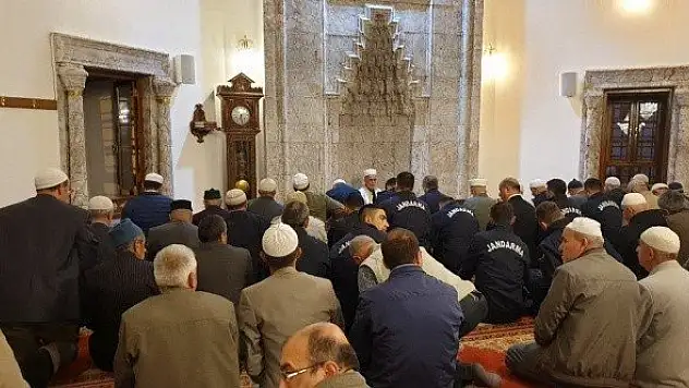 Barış Pınarı Harekatı için Fetih Suresi okundu