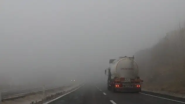 Ilgaz Dağı'nda sis ulaşımı olumsuz etkiliyor