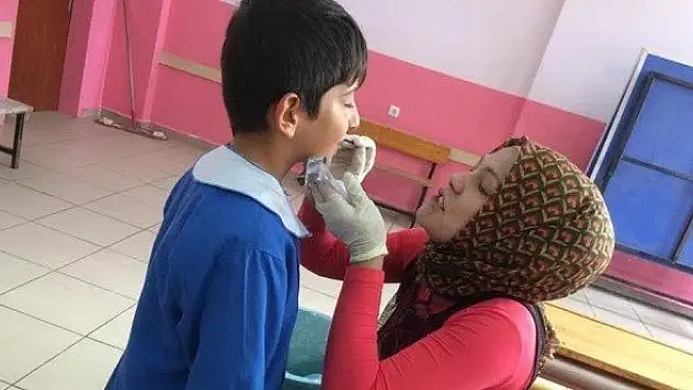 Daday'da öğrencilere diş taraması yapıldı