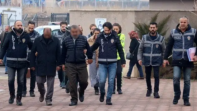 6 ilde aranan zanlılar Sivas'ta yakayı ele verdi