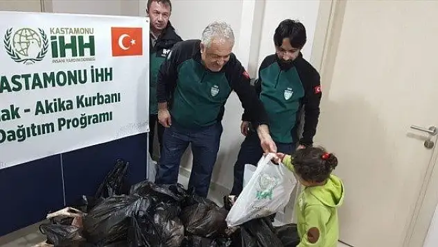 İHH'dan Kastamonu'daki ihtiyaç sahiplerine bir ton et dağıtıldı