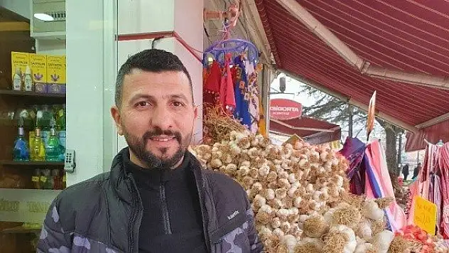 Taşköprü sarımsağı, Kastamonu'da 40 liradan alıcı buluyor