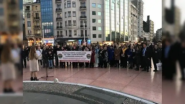 Türk tarihinin ilk kadın mitinginin 100. yılı Taksim'de kutlandı