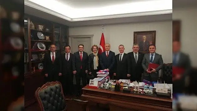 Eğitim çalışanlarının sorunları masaya yatırıldı