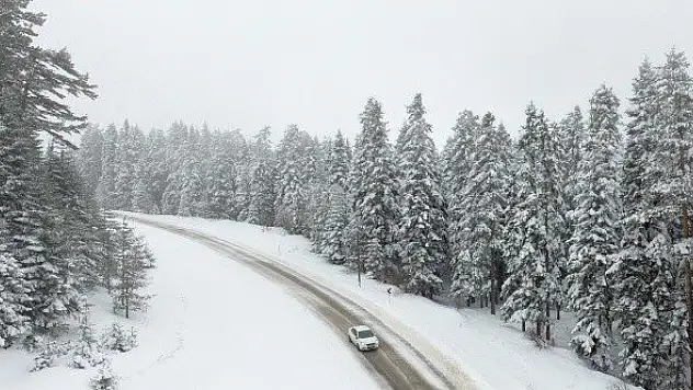 Kastamonu'da kar yağışı etkisini sürdürüyor