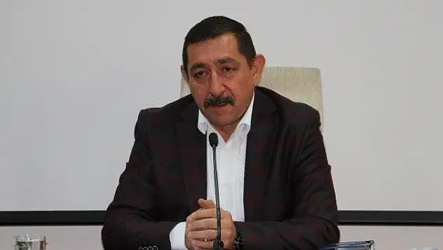 Kastamonu'da zabıtalar 100'den fazla aileye erzak götürüyor