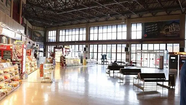 Kastamonu Otogarı'nda koronavirüs sakinliği