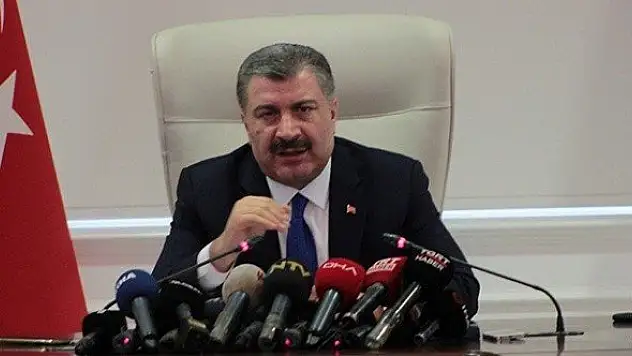 Koca &quotVefat sayısı 725, iyileşen sayısı bin 582&quot