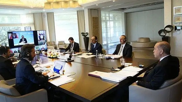 "Salgından sonra yeni bir dünya düzeni kurulacak"