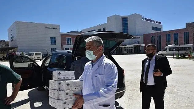 Taşköprü Belediyesinden maske desteği