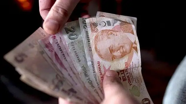 Yeni 10 liralar tedavüle çıkıyor