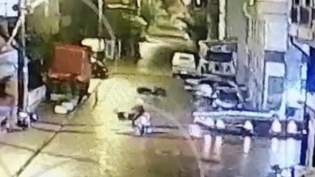 Düzeltmek için yola serilen halata takılan motosikletli ağır yaralandı