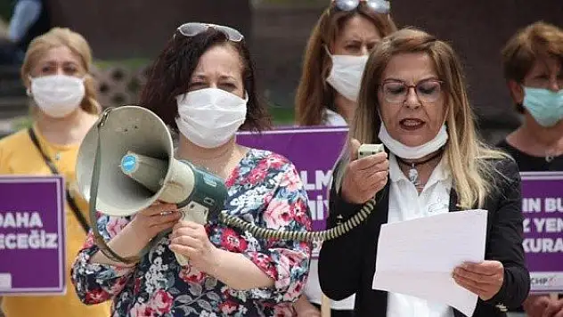 &quotAnlayış değişmedikçe kadın cinayetleri önlenemeyecek&quot