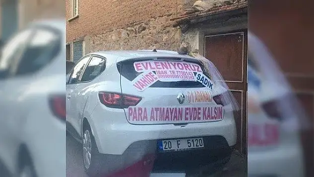 Denizli'de gelin arabasında yazan not görenleri güldürdü