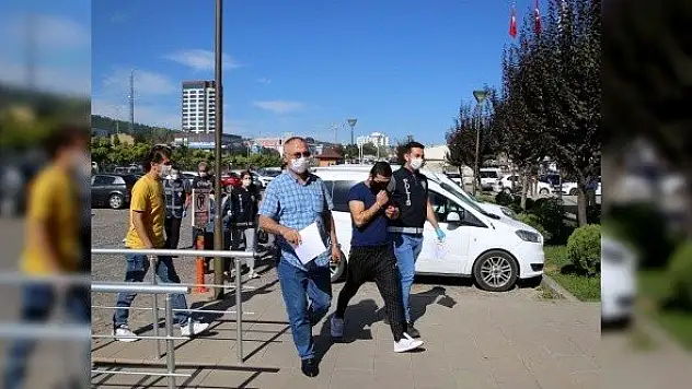 Kastamonu'da kuyumcuyu vuran şüpheli yakalandı!