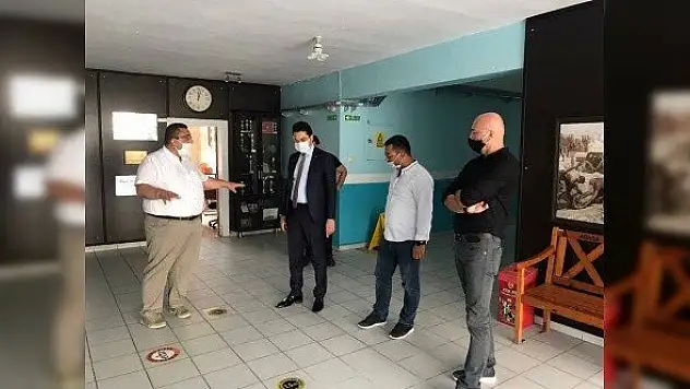 Kaymakam Seyhan, Atatürk İlkokulu'nda incelemede bulundu
