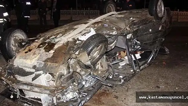 2 Kişinin Öldüğü Kazada, Sürücü Tutuklandı